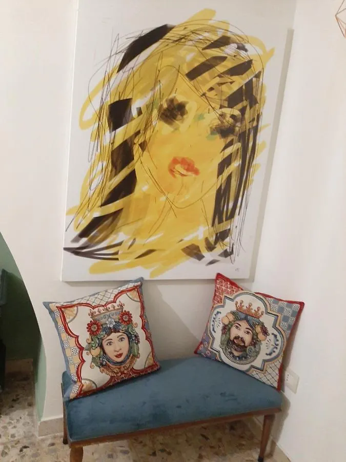 Holiday home Casa Famoso Villa Catania