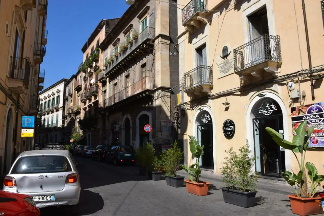 Holiday home Casa Famoso Villa Catania
